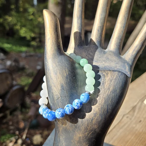 Blue Sodalite Jade & Moonstone stretch 8" bracelet NATURAL CRYSTAL GEMS - Picture 2 of 5